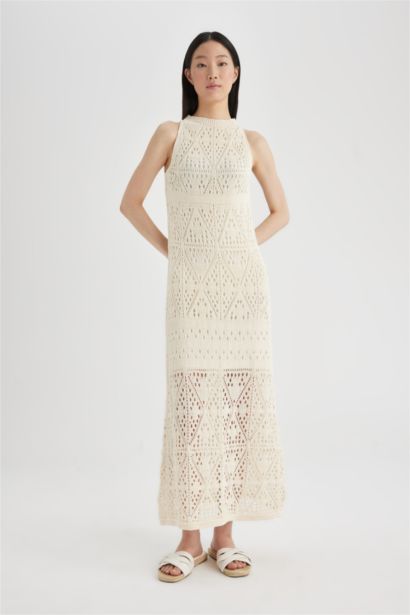 A-Line Halter Neck Crochet Sleeveless Maxi Dress