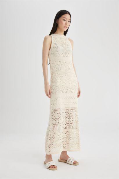 A-Line Halter Neck Crochet Sleeveless Maxi Dress