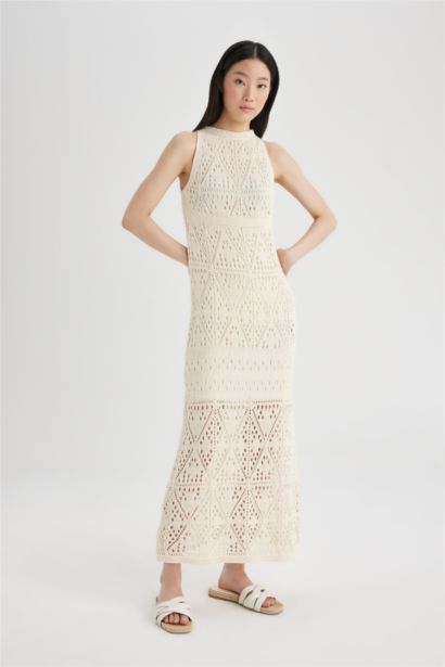 A-Line Halter Neck Crochet Sleeveless Maxi Dress
