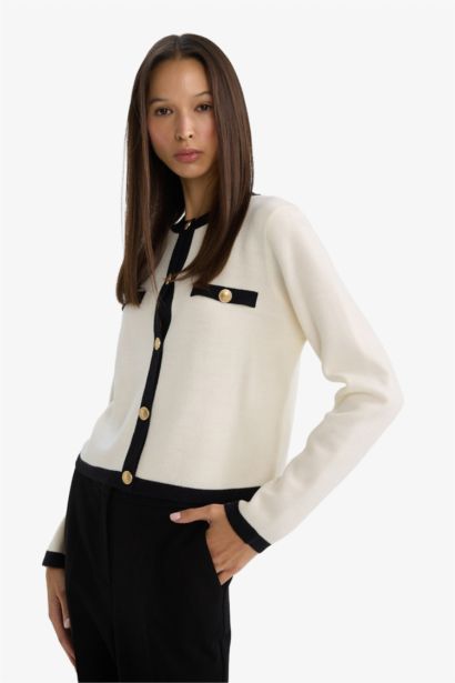 Regular Fit Crew Neck Button Closure Basic Knitwear Cardigan