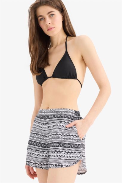 Fall in Love қалыпты пішім Тоқымалы жүзу шолақ шалбар