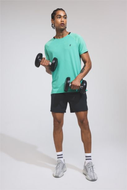 Standard Fit Crew Neck Heavy Fabric T-Shirt