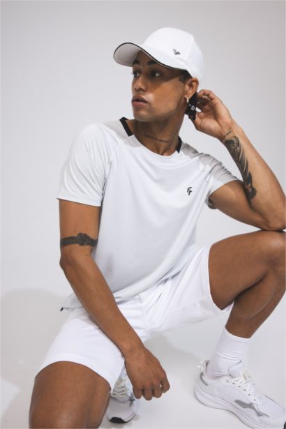 Standard Fit Crew Neck Heavy Fabric T-Shirt