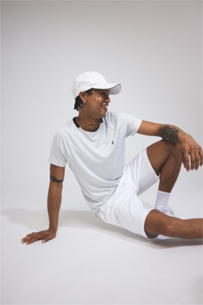 Standard Fit Crew Neck Heavy Fabric T-Shirt