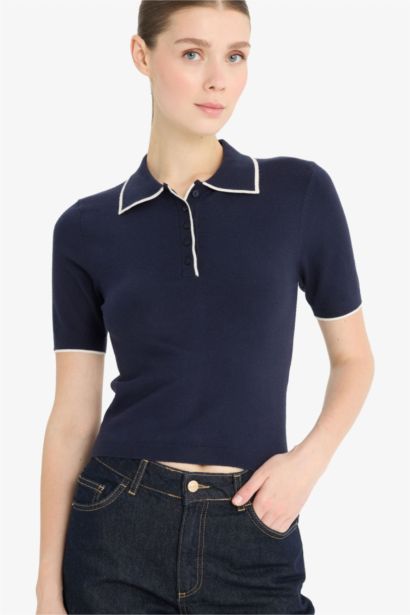 Приталенный свитер Fitted с воротником-поло