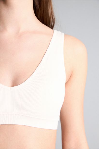 حمالة صدر برا بدون ببطانة