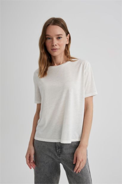 Relax Fit Crew Neck Glitter Fabric Short Sleeve T-Shirt