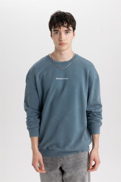 %100 Pamuk Comfort Regular Fit Rahat Kalıp Bisiklet Yaka Sırt Baskılı Yıkamalı Soluk Efektli Sweatshirt