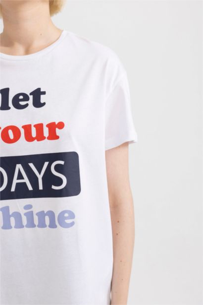 طقم بيجاما قصة عادية نص كم - قطعتين