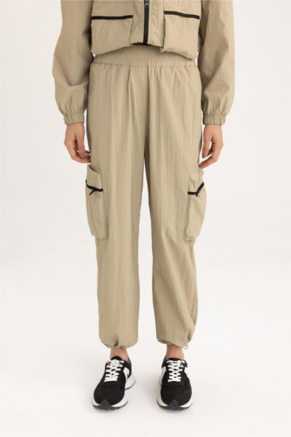 بنطرون كارجو منسوج قصة عادية بجيب من DeFactoFit