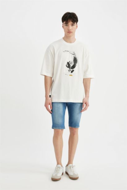 Loose Fit Crew Neck Printed T-Shirt
