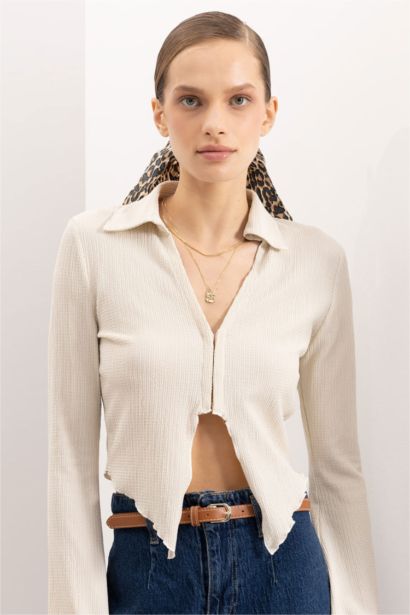 قميص كروب سليم فيت برقبة قميص