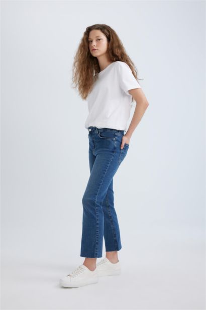 Pantalon Jean à Taille Normale à Jambe Évasée et longueur cheville