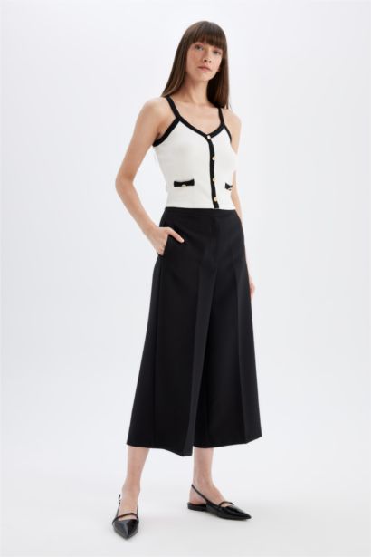 Normal Waist Culotte Fit Trousers
