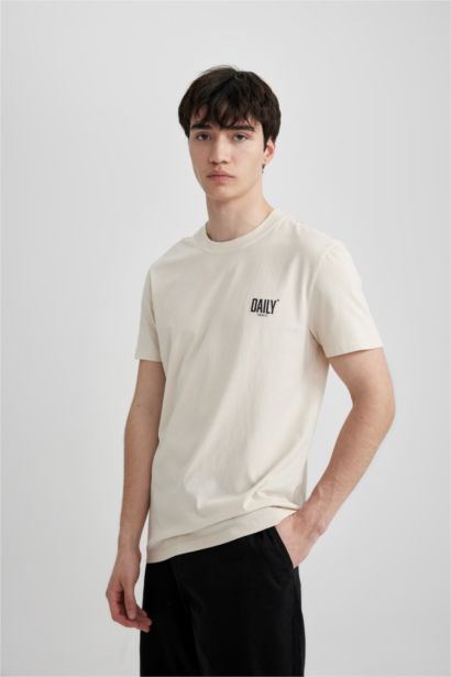Slim Fit Crew Neck Printed Short Sleeve T-Shirt