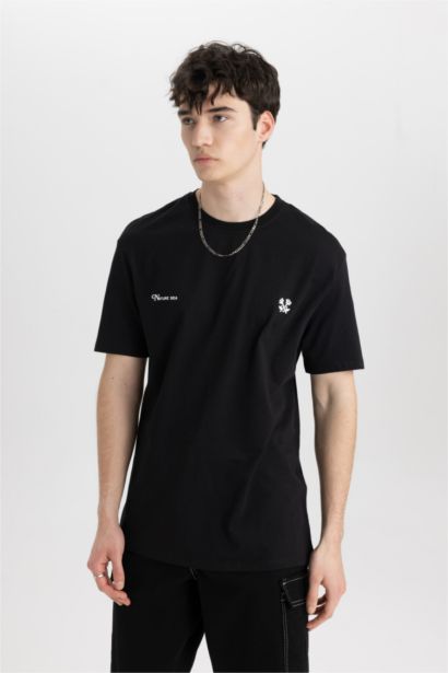 Regular Fit Crew Neck Printed Short Sleeve T-Shirt