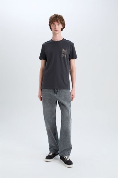 Slim Fit Crew Neck Printed Short Sleeve T-Shirt