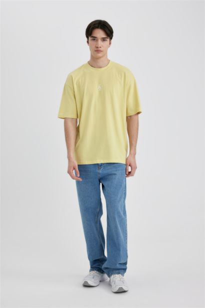 Oversize Fit Crew Neck Short Sleeve T-Shirt