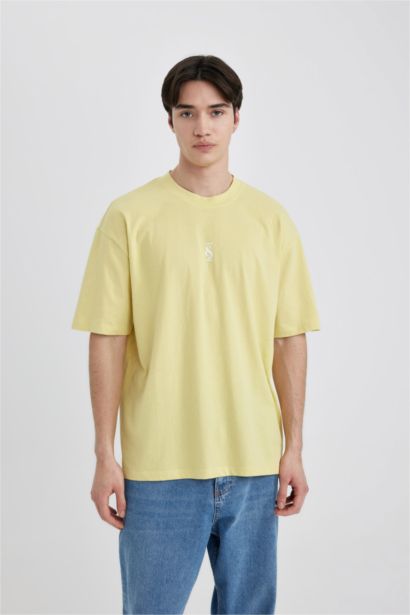Oversize Fit Crew Neck Short Sleeve T-Shirt