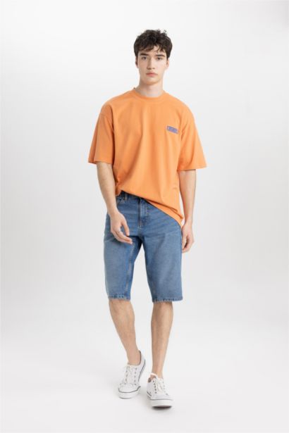 Comfort Fit Crew Neck Printed Short Sleeve T-Shirt