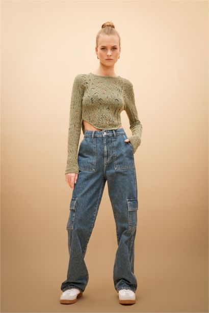 Slim Fit Crew Neck Openwork Knitted Pullover