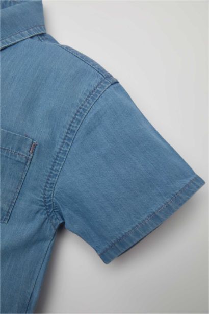 قميص جينز ولادي نص ردن قصة عادية