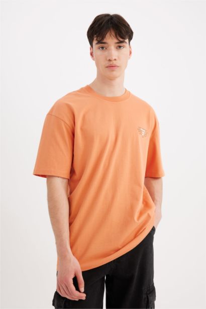Boxy Fit Crew Neck Printed Short Sleeve T-Shirt