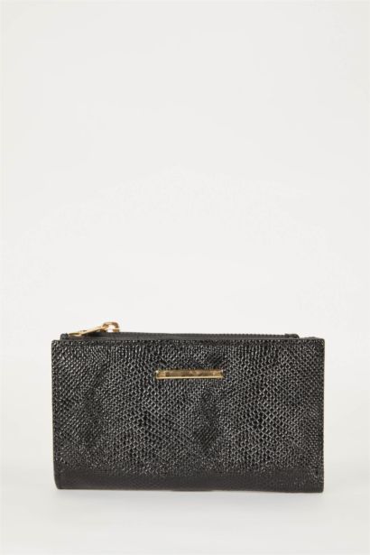 Woman Faux Leather Wallets