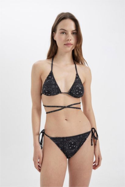 Regular Fit Paisley Bikini Top