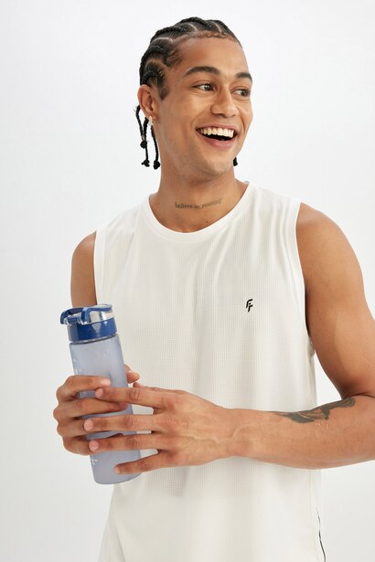 Unisex 600 ml Water Bottle