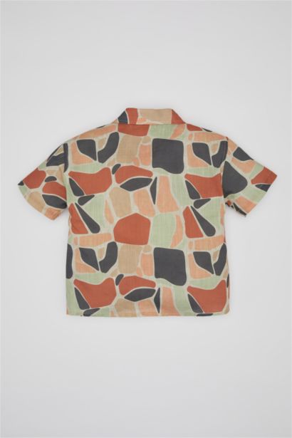 قميص ولادي نص كم قصة عادية بياقة عالية