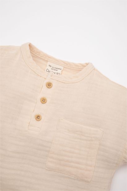 طقم ولادي شورت وتيشيرت - قطعتين