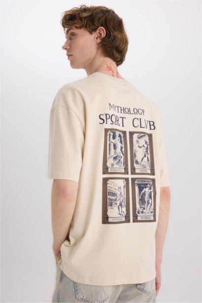 تيشيرت قطن نص كم اوفر سايز برقبة مستديرة بطبعة من الخلف