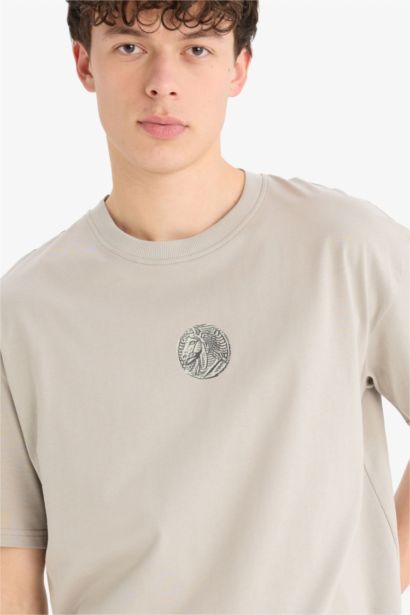 Oversize Fit Crew Neck Back Printed Short Sleeve T-Shirt