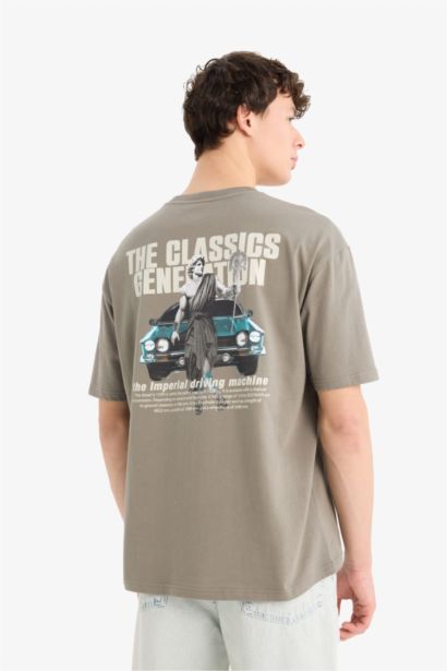 Oversize Geniş Kalıp Bisiklet Yaka Sırt Baskılı Kısa Kollu Tişört