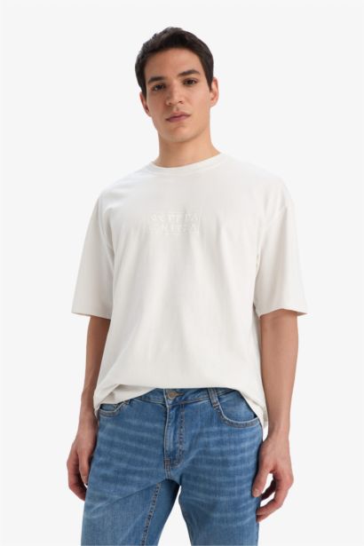 Oversize Fit Crew Neck Short Sleeve T-Shirt