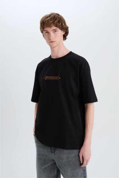 Oversize Fit Crew Neck Short Sleeve T-Shirt