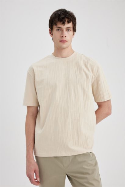 Oversize Fit Crew Neck Short Sleeve T-Shirt