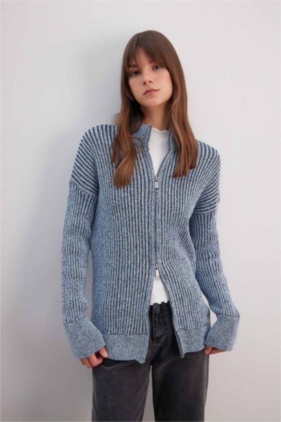 جاكيت صوف قصة عادية وياخة عالية