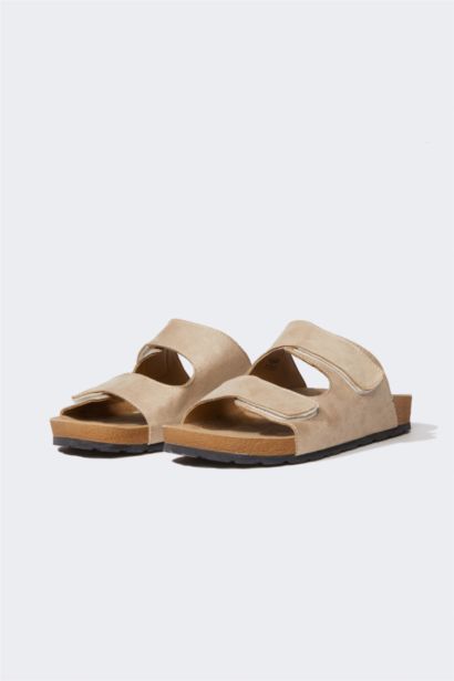 Man Flat Sole Double Banded Faux Leather Slippers