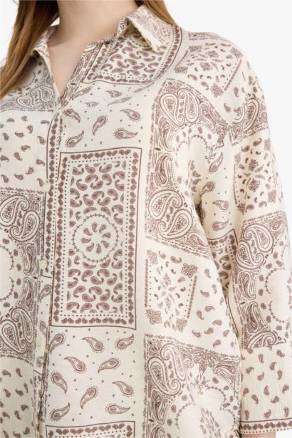 قميص ردن طويل مطبوع قصة عادية