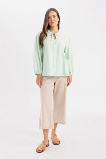 Blouse coupe régulière à Manches Longues et Col Rond