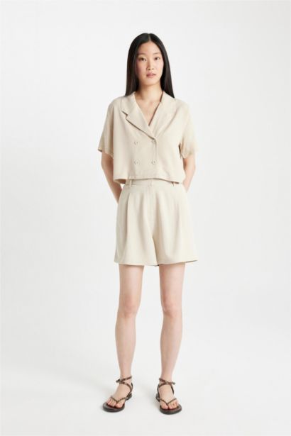 شورت قصير بخصر عالي ممزوج بالكتان