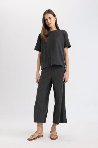 Relax Fit Crew Neck Crepe Short Sleeve T-Shirt