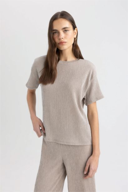 Relax Fit Crew Neck Crepe Short Sleeve T-Shirt