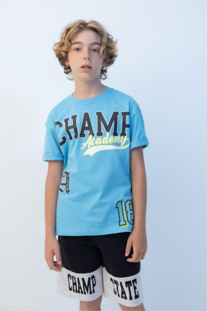 تيشيرت نص ردن ولادي اوفر سايز بياخة مستديرة