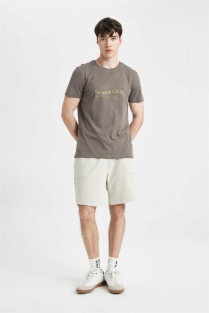 Slim Fit Crew Neck Printed Short Sleeve T-Shirt