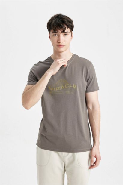 Slim Fit Crew Neck Printed Short Sleeve T-Shirt