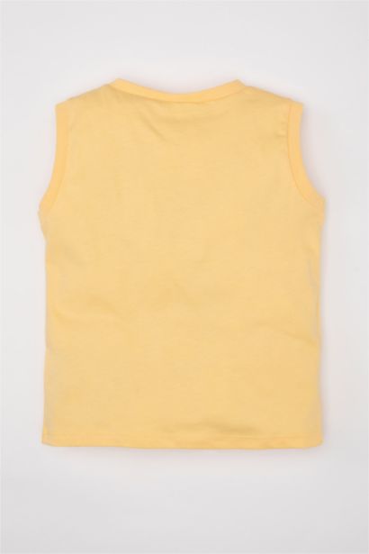 تيشيرت كت قصة عادية بدون كم برقبة مستديرة