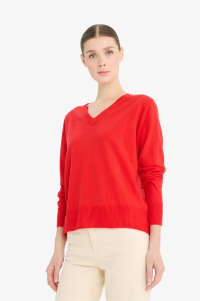 Relax Fit V-Neck Knitted Pullover